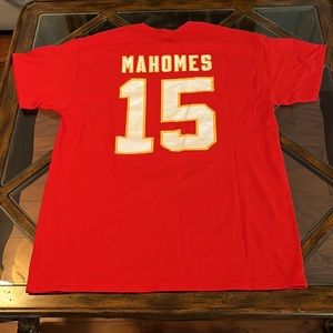 NFL Kansas City Chiefs Patrick Mahomes #15 Large Shirt